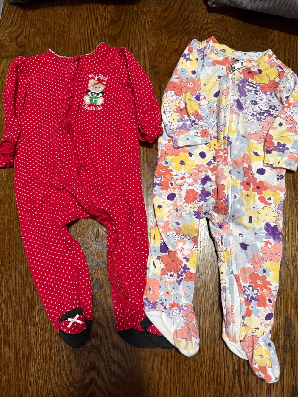 FOOTIE BUNDLE LIKE NEW